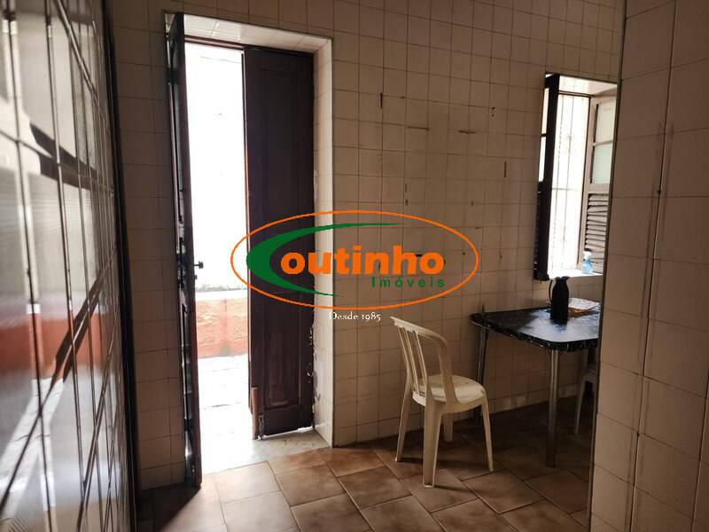 Prédio Inteiro à venda, 300m² - Foto 33