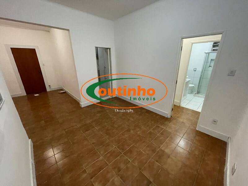 Apartamento à venda com 3 quartos, 70m² - Foto 6