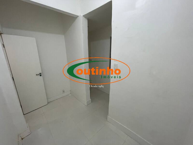 Apartamento à venda com 3 quartos, 70m² - Foto 16