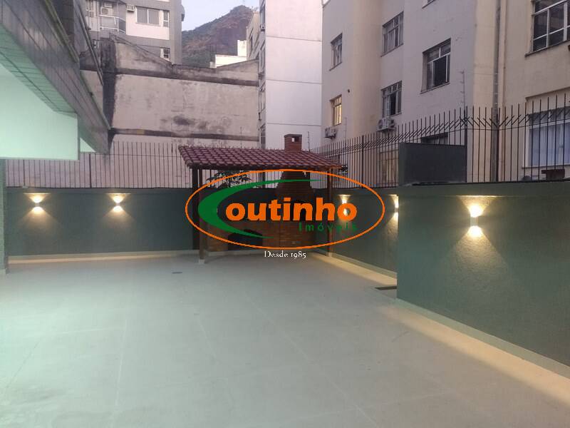 Apartamento à venda com 3 quartos, 119m² - Foto 46