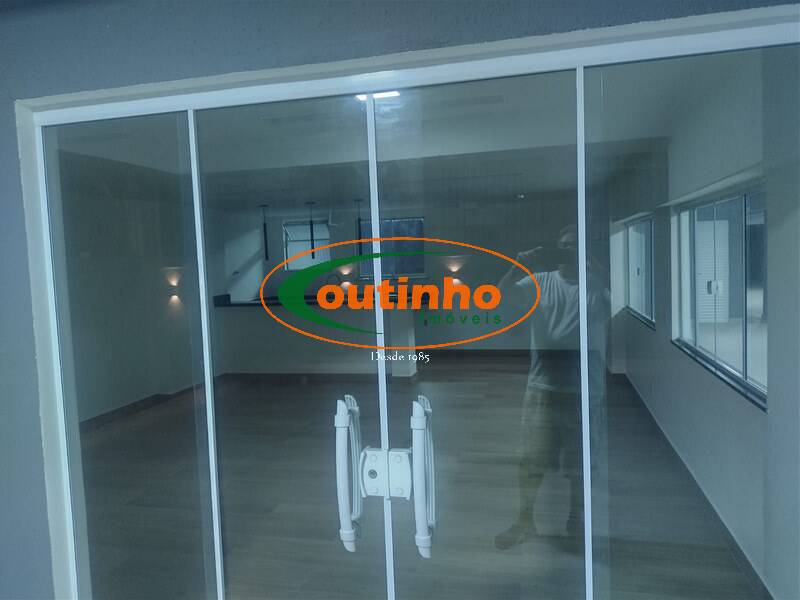 Apartamento à venda com 3 quartos, 119m² - Foto 47