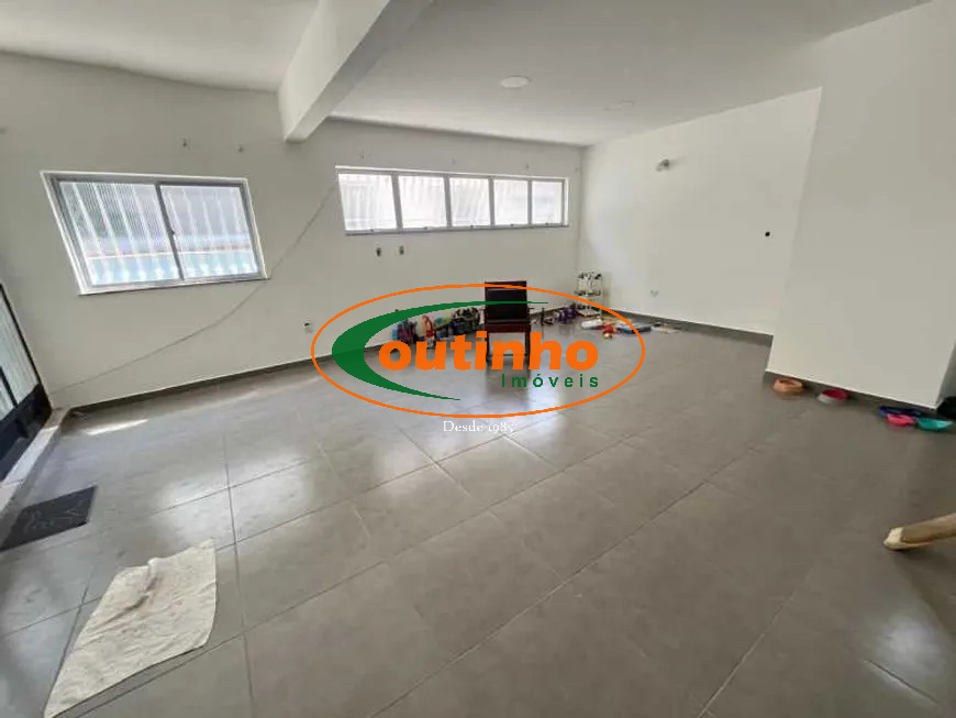 Casa à venda com 4 quartos, 172m² - Foto 18