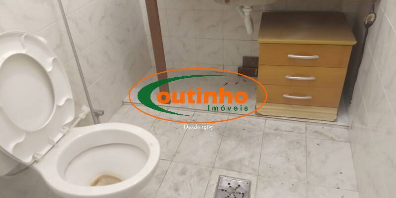 Apartamento à venda com 2 quartos, 60m² - Foto 16