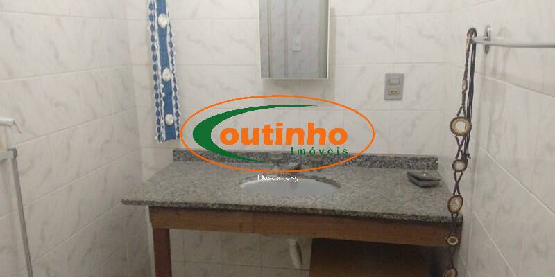 Apartamento à venda com 2 quartos, 60m² - Foto 17