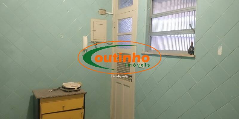 Apartamento à venda com 2 quartos, 60m² - Foto 24