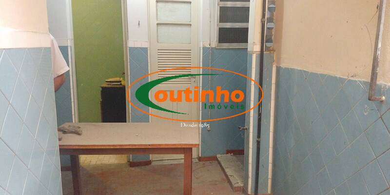 Apartamento à venda com 2 quartos, 60m² - Foto 31