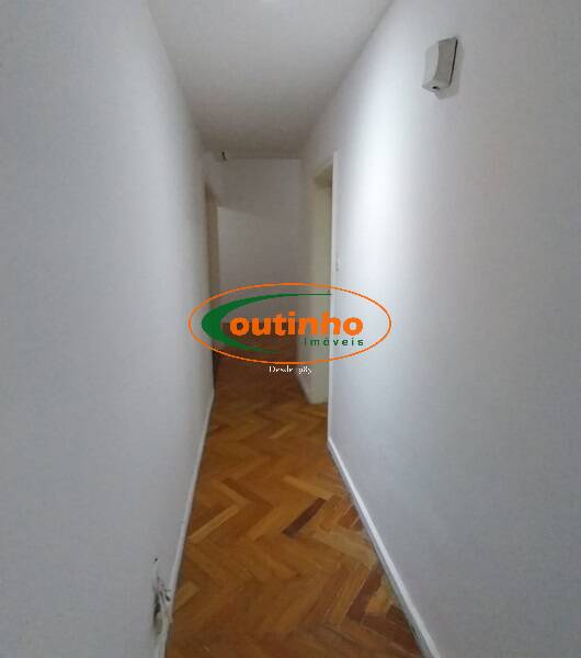 Apartamento à venda com 3 quartos, 107m² - Foto 7