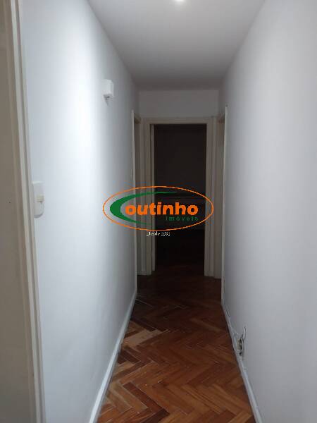 Apartamento à venda com 3 quartos, 107m² - Foto 10