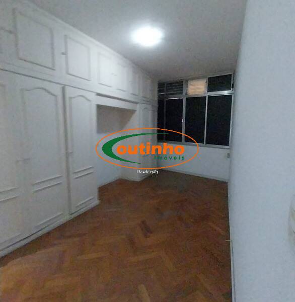 Apartamento à venda com 3 quartos, 107m² - Foto 28