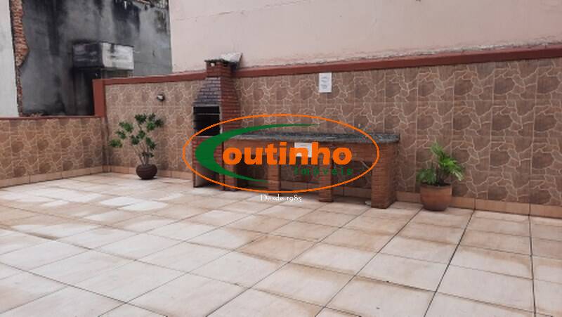 Apartamento à venda com 2 quartos, 79m² - Foto 18