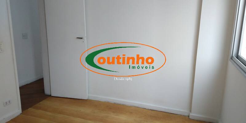 Apartamento à venda com 2 quartos, 69m² - Foto 5