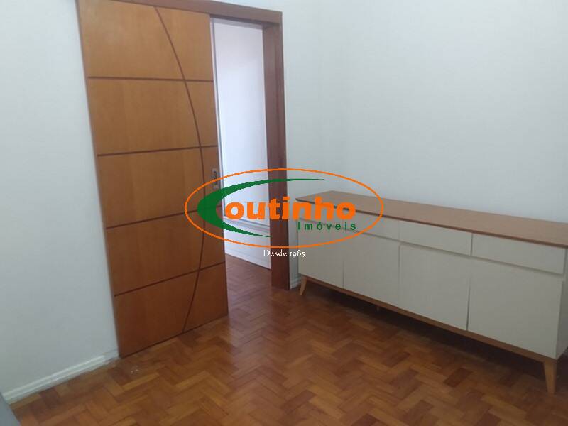 Apartamento à venda com 1 quarto, 40m² - Foto 4