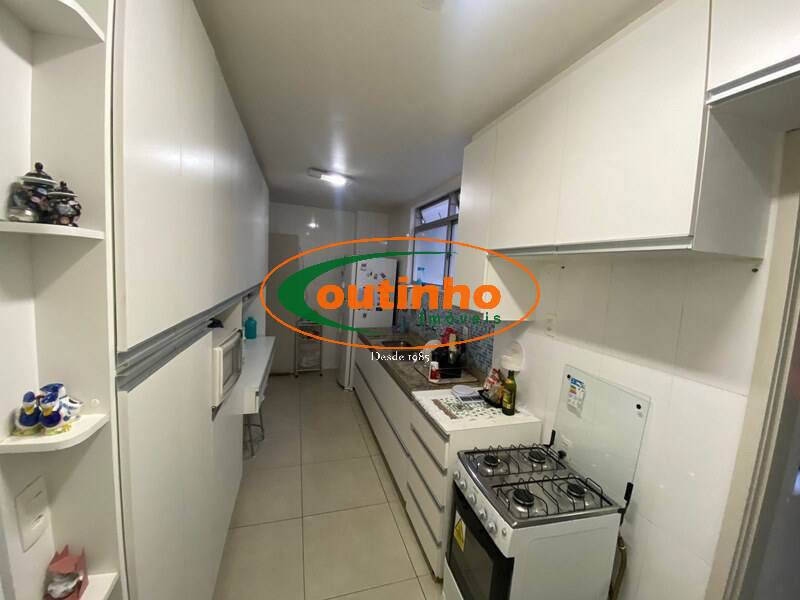 Apartamento à venda com 3 quartos, 105m² - Foto 11