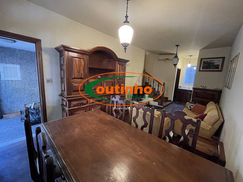 Casa à venda com 5 quartos, 160m² - Foto 5