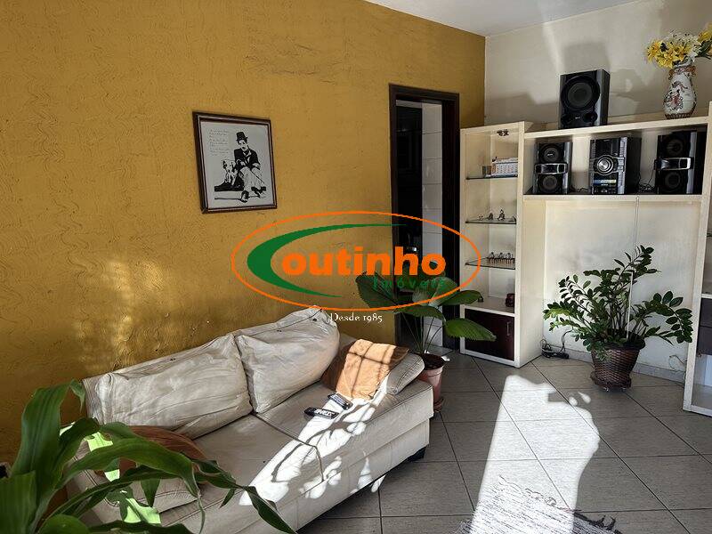 Casa à venda com 3 quartos, 140m² - Foto 2