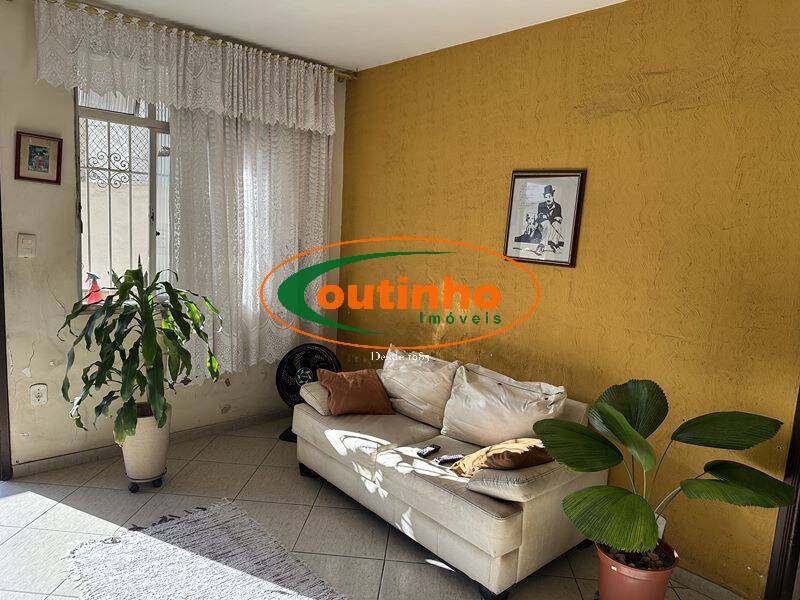 Casa à venda com 3 quartos, 140m² - Foto 3