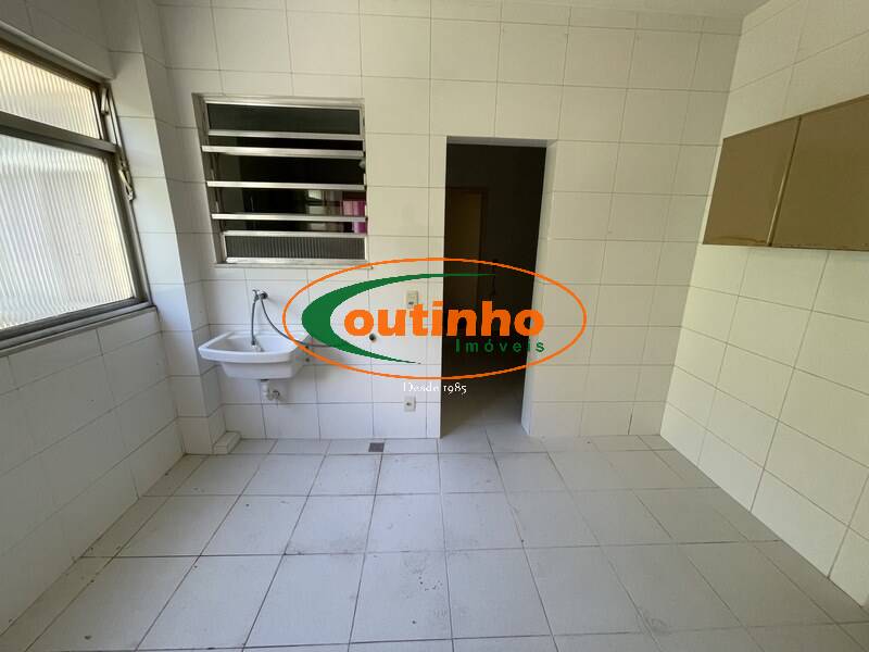 Apartamento à venda com 3 quartos, 100m² - Foto 12