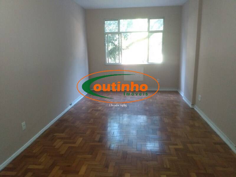 Apartamento à venda com 3 quartos, 96m² - Foto 3