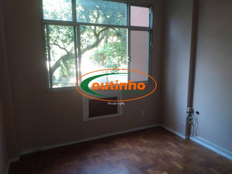 Apartamento à venda com 3 quartos, 96m² - Foto 21