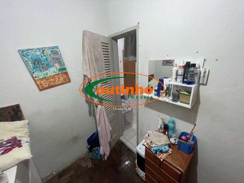 Apartamento à venda com 2 quartos, 70m² - Foto 17