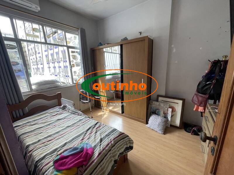 Apartamento à venda com 2 quartos, 70m² - Foto 5