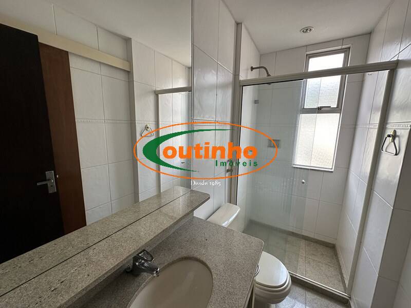 Cobertura à venda com 4 quartos, 250m² - Foto 16