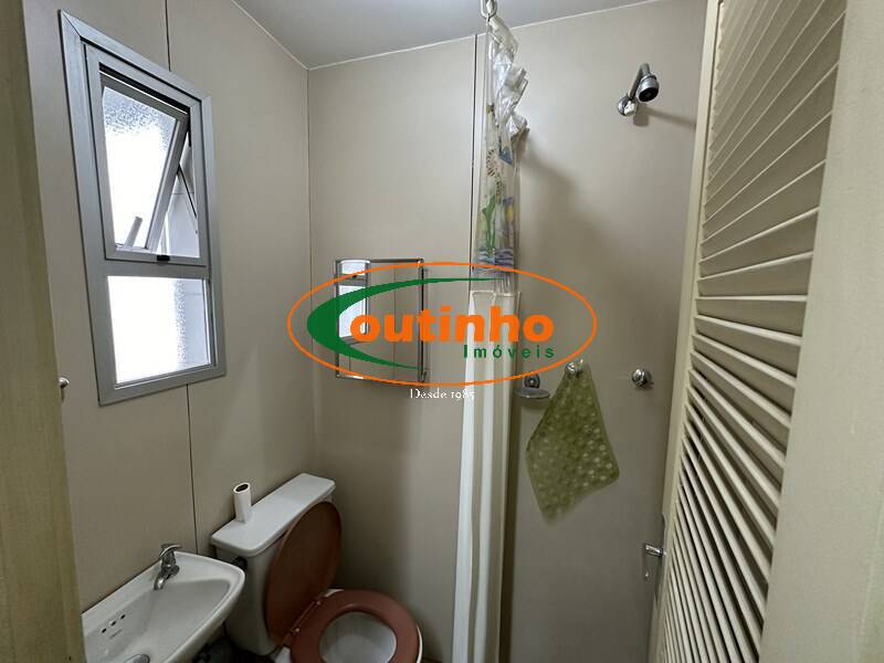 Cobertura à venda com 4 quartos, 250m² - Foto 23