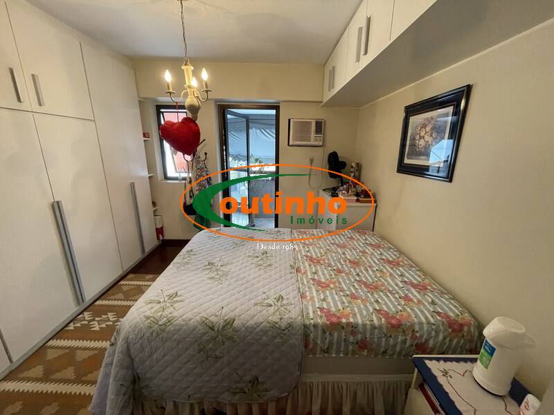 Apartamento à venda com 3 quartos, 120m² - Foto 11