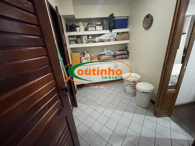 Apartamento à venda com 3 quartos, 120m² - Foto 17