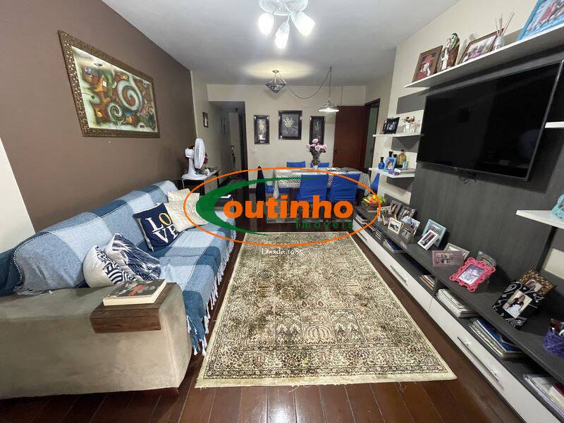 Apartamento à venda com 3 quartos, 120m² - Foto 2