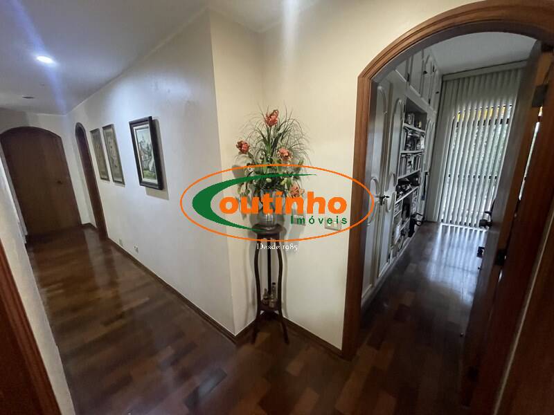 Apartamento à venda com 5 quartos, 320m² - Foto 18