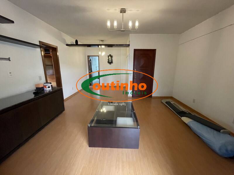 Apartamento à venda com 2 quartos, 100m² - Foto 8