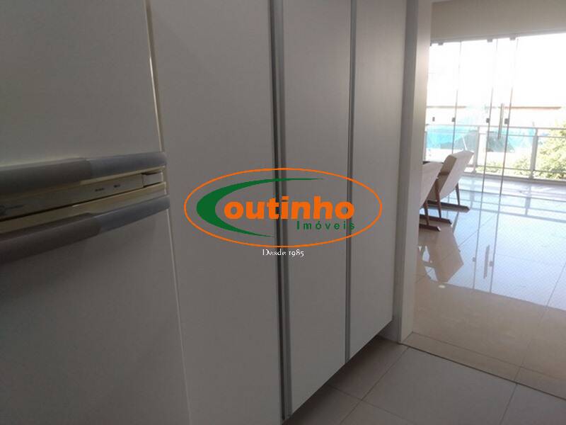 Apartamento à venda com 3 quartos, 130m² - Foto 37