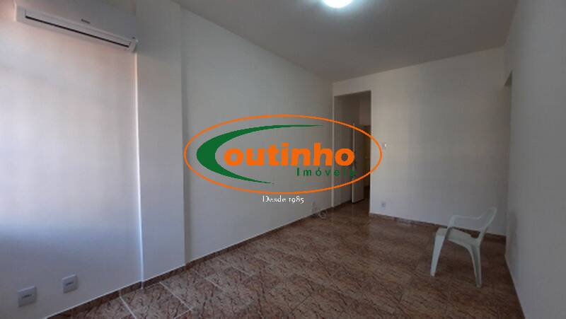 Apartamento à venda com 2 quartos, 60m² - Foto 19