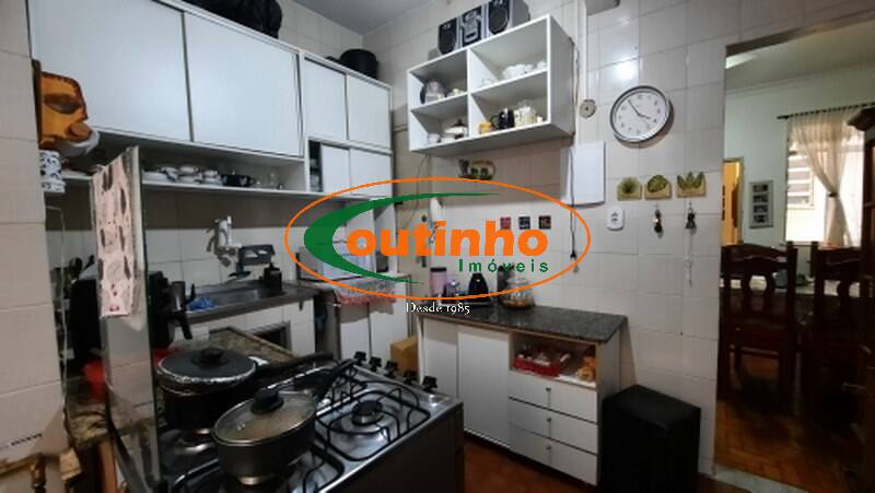 Apartamento à venda com 2 quartos, 64m² - Foto 14