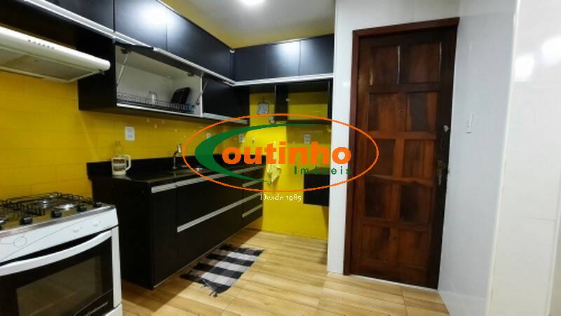 Apartamento à venda com 2 quartos, 70m² - Foto 19