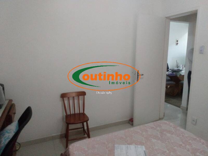 Apartamento à venda com 2 quartos, 74m² - Foto 8