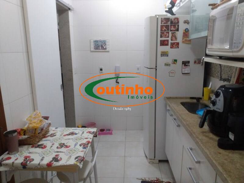 Apartamento à venda com 2 quartos, 74m² - Foto 19