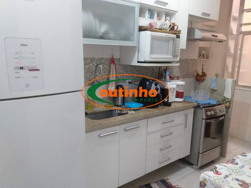 Apartamento à venda com 2 quartos, 74m² - Foto 17