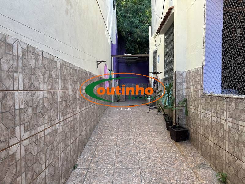 Casa à venda com 5 quartos, 170m² - Foto 6