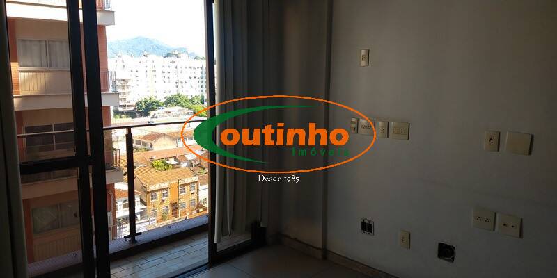 Apartamento à venda com 3 quartos, 130m² - Foto 25