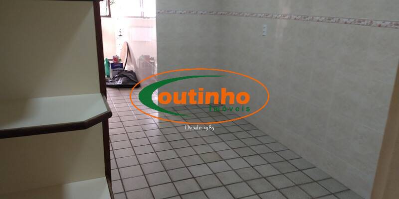 Apartamento à venda com 3 quartos, 130m² - Foto 29