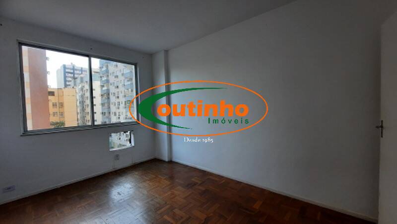 Apartamento à venda com 1 quarto, 54m² - Foto 12