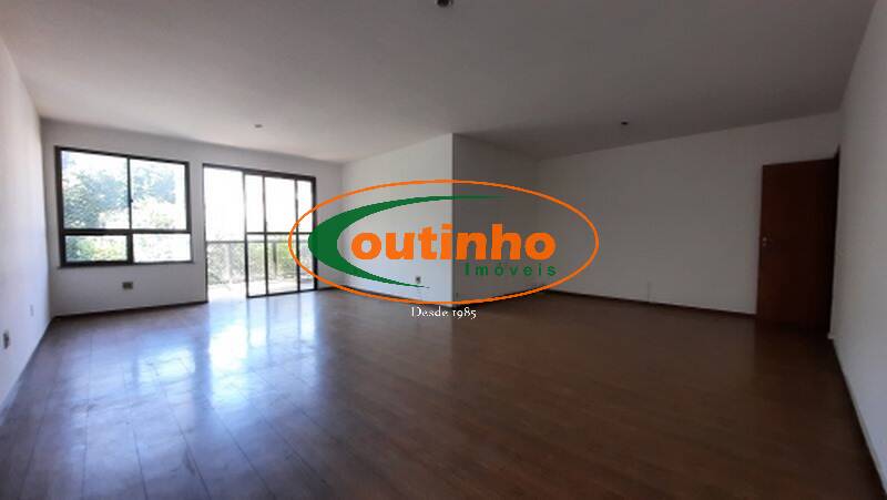 Apartamento à venda com 3 quartos, 180m² - Foto 1