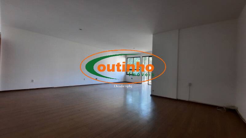 Apartamento à venda com 3 quartos, 180m² - Foto 9