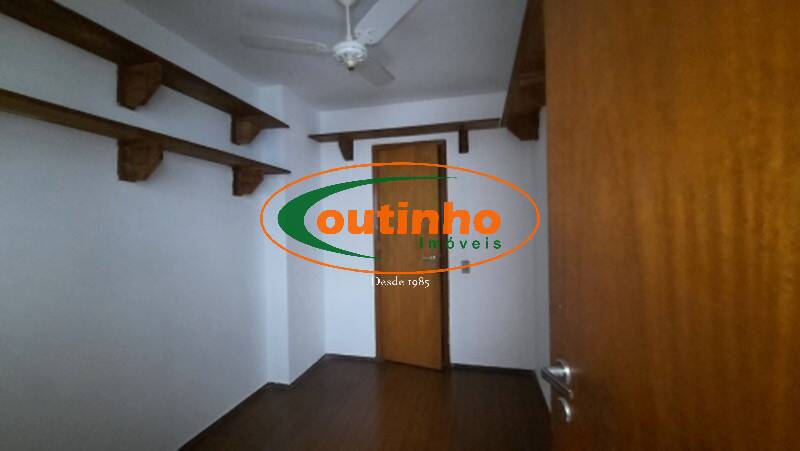 Apartamento à venda com 3 quartos, 180m² - Foto 14