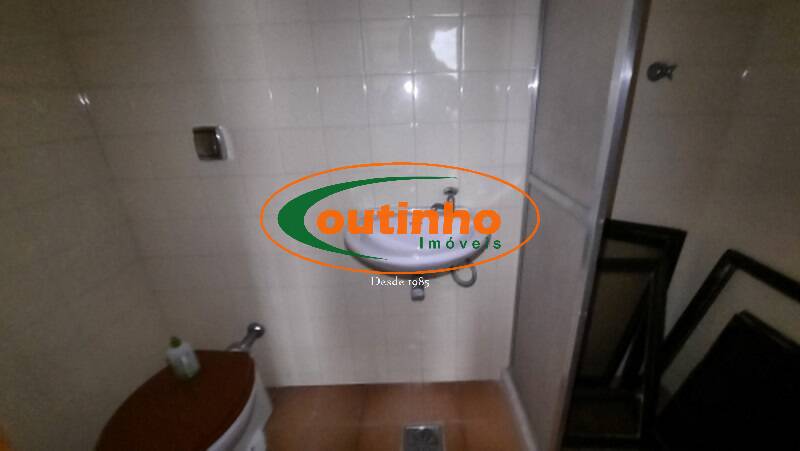 Apartamento à venda com 3 quartos, 180m² - Foto 15