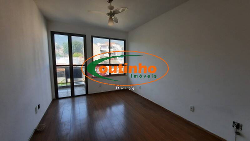 Apartamento à venda com 3 quartos, 180m² - Foto 27