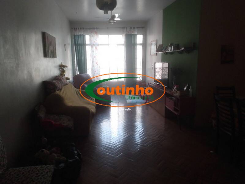 Apartamento à venda com 3 quartos, 120m² - Foto 2