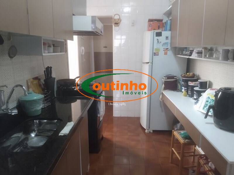 Apartamento à venda com 3 quartos, 102m² - Foto 19